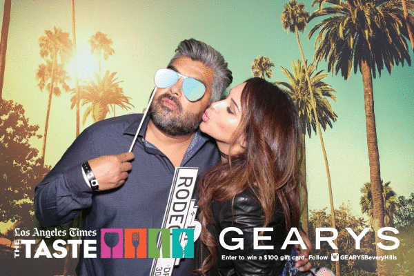 an animated GIF taken by Maple Leaf Photo Booths in Los Angeles of guests of the 2016 Taste of LA Festival at Paramount Studios