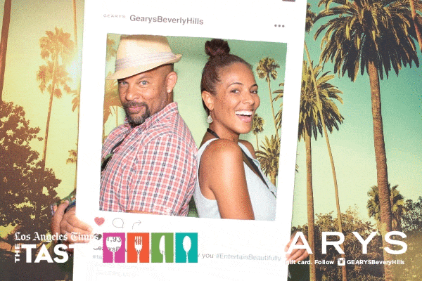 an animated GIF taken by Maple Leaf Photo Booths in Los Angeles of guests of the 2016 Taste of LA Festival at Paramount Studios