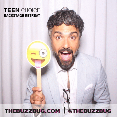 a celebrity GIF at The Teen Choice Awards 2015 taken by a GIF Booth